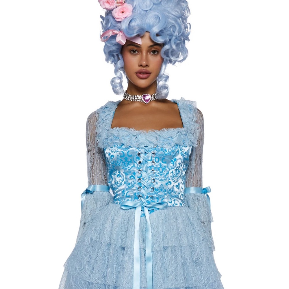 Dolls Kill “They’ll eat cake” costume
